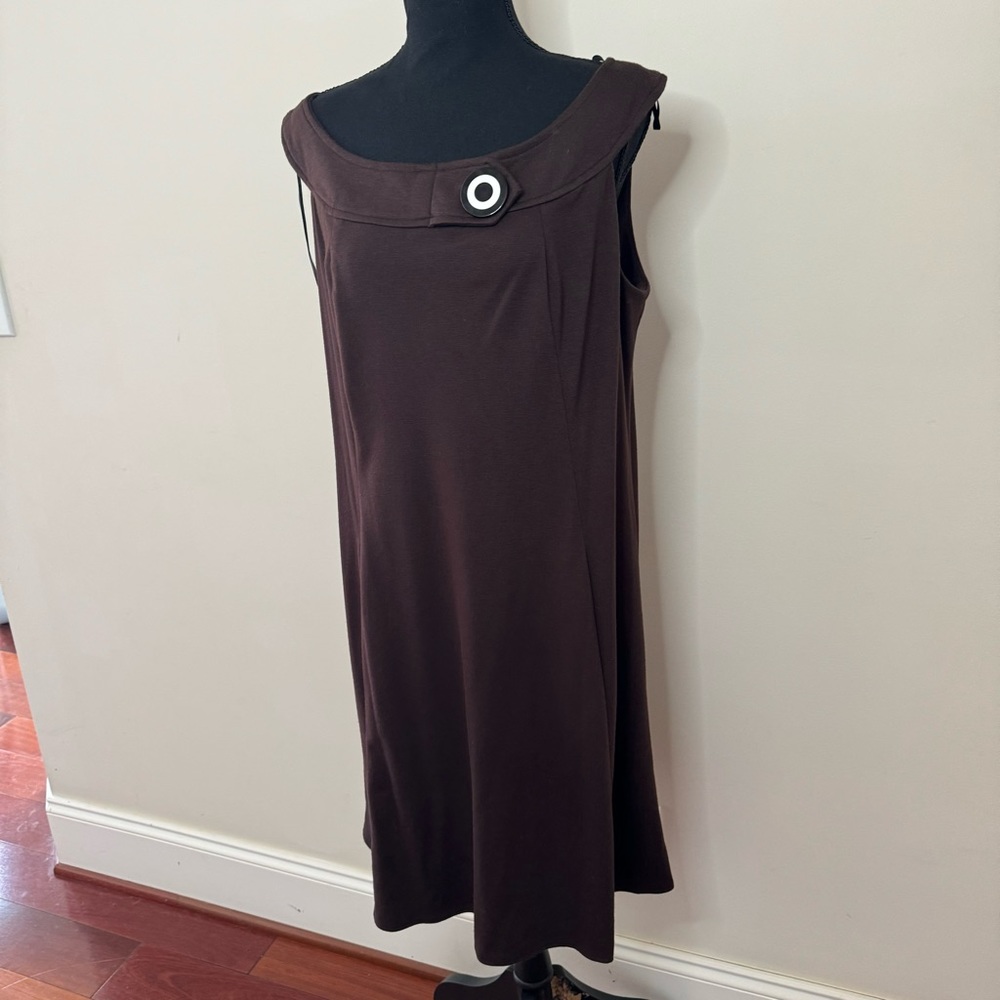 Mod Karin Stevens Brown Button Collar Dress - Picture 3 of 8